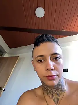 Snapshot of _PhillipBrown chatting on September 9, 2025, 2:04 pm PhillipBrown online show from September 9, 2025, 2:04 pm