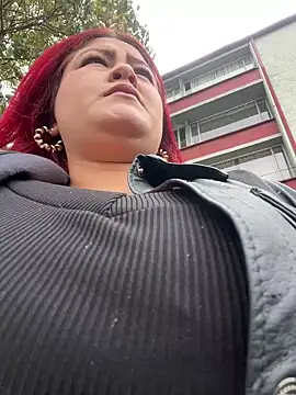 lia moon77 online show from November 30, 2025, 6:41 pm