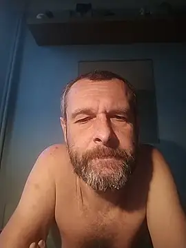 Andrzej-M online show from June 14, 2026, 2:24 am