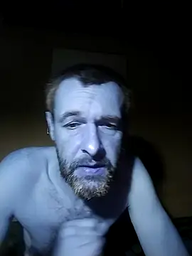 Snapshot of Andrzej-M chatting on September 14, 2025, 9:26 pm Andrzej-M online show from September 14, 2025, 9:26 pm