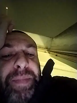 Andrzej-M online show from December 19, 2025, 9:28 pm