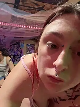 Snapshot of NovaLove2002 chatting on March 3, 2025, 3:49 am NovaLove2002 online show from March 3, 2025, 3:49 am