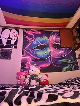 Snapshot of NovaLove2002 chatting on December 14, 2025, 8:03 pm NovaLove2002 online show from December 14, 2025, 8:03 pm