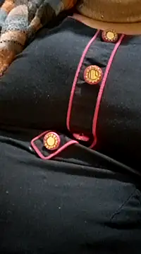 Snapshot of Bbw_Juice_Wife chatting on December 5, 2024, 11:44 am Bbw Juice Wife online show from December 5, 2024, 11:44 am