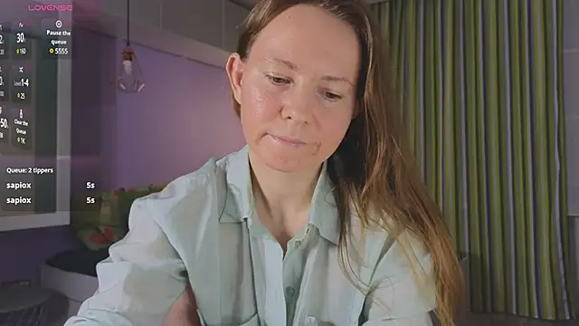 JanePearl online show from December 15, 2024, 9:42 pm