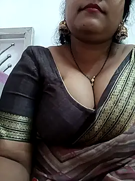 Snapshot of Nyra-23 chatting on November 11, 2025, 8:31 am Nyra-23 online show from November 11, 2025, 8:31 am