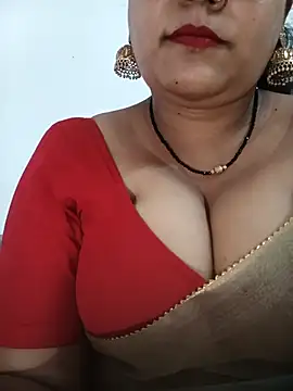 Nyra-23 online show from April 3, 2026, 8:54 am