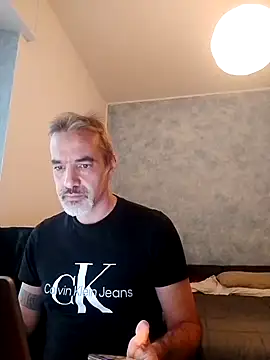 Marcolino183 online show from December 18, 2024, 3:22 pm