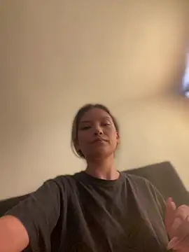 Snapshot of baby_lizy chatting on January 10, 2026, 7:53 pm baby lizy online show from January 10, 2026, 7:53 pm