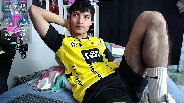 Snapshot of dylan_fun18 chatting on December 15, 2025, 10:04 pm dylan fun18 online show from December 15, 2025, 10:04 pm