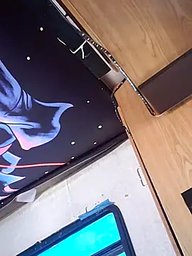 LargeDominoes online show from March 24, 2026, 6:08 pm