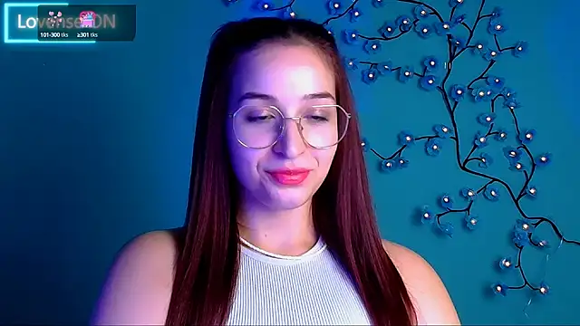 Snapshot of Jessie_Kisss chatting on October 12, 2025, 12:17 pm Jessie Kisss online show from October 12, 2025, 12:17 pm