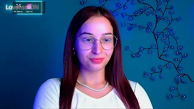 Snapshot of Jessie_Kisss chatting on October 22, 2025, 7:41 am Jessie Kisss online show from October 22, 2025, 7:41 am