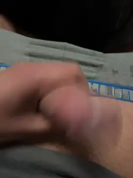 Snapshot of derderdockhat chatting on December 8, 2024, 10:41 am derderdockhat online show from December 8, 2024, 10:41 am