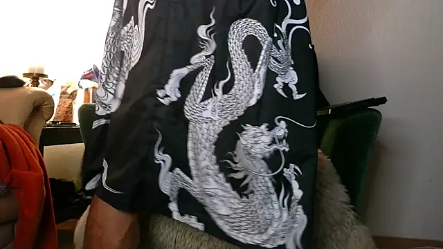 calioppe01 online show from March 6, 2026, 9:37 am