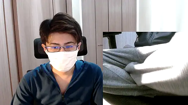 Snapshot of ryota_kkk chatting on December 5, 2025, 3:21 pm ryota kkk online show from December 5, 2025, 3:21 pm