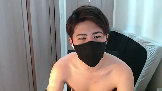 Snapshot of ryota_kkk chatting on February 14, 2025, 2:54 pm ryota kkk online show from February 14, 2025, 2:54 pm