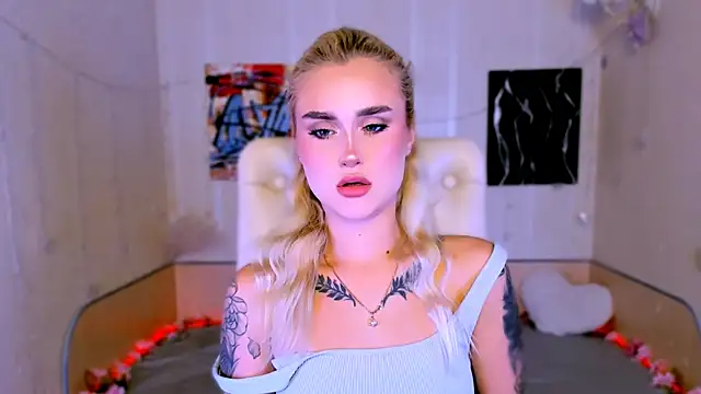 Snapshot of _Ravenaa chatting on November 29, 2025, 1:33 pm Ravenaa online show from November 29, 2025, 1:33 pm