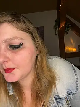 herz steht kopf90 online show from March 1, 2025, 7:48 pm