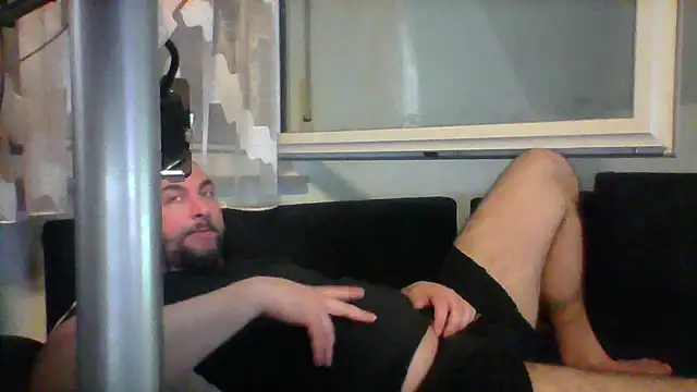 NewyorkDimi online show from July 26, 2026, 4:19 am