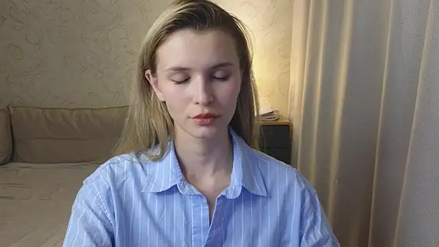 elsa limerence online show from May 21, 2026, 5:43 pm