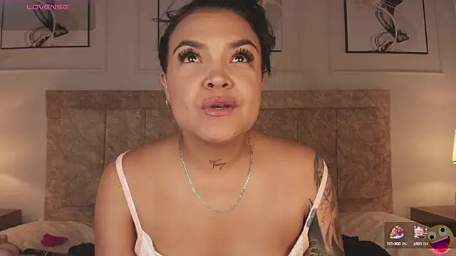 lyn adamns online show from February 10, 2025, 11:45 pm