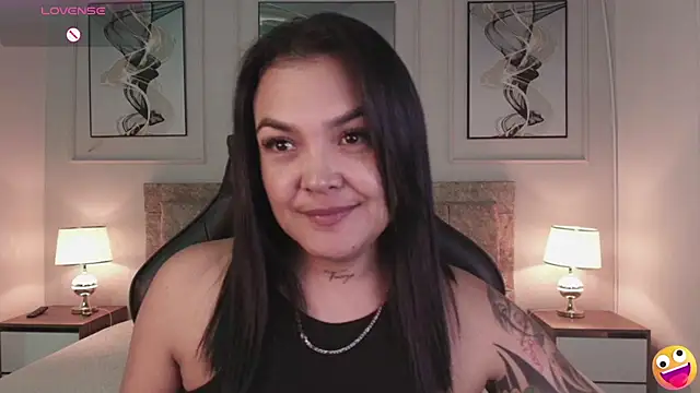 lyn adamns online show from March 17, 2025, 8:51 pm