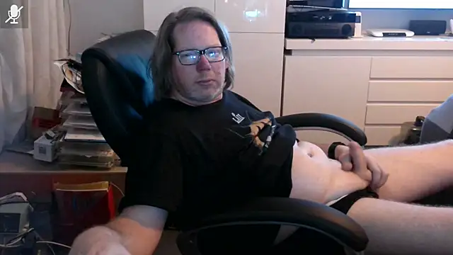 VSteph online show from March 8, 2026, 12:38 am