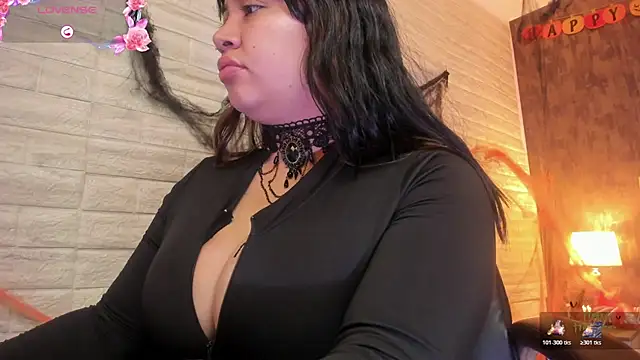 Snapshot of alice__tylor chatting on November 5, 2025, 11:46 am alice tylor online show from November 5, 2025, 11:46 am