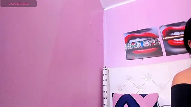 Snapshot of alice__tylor chatting on March 17, 2025, 11:21 am alice tylor online show from March 17, 2025, 11:21 am