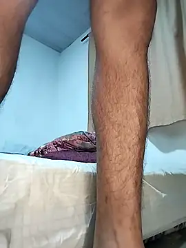 Snapshot of Zombra_42 chatting on November 15, 2025, 3:43 am Zombra 42 online show from November 15, 2025, 3:43 am