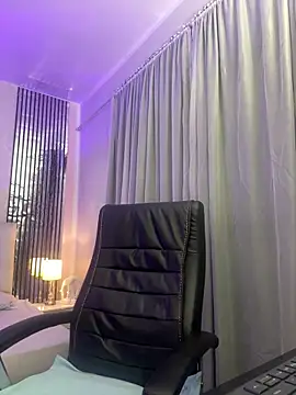 Snapshot of liss_black chatting on February 16, 2026, 3:49 am liss black online show from February 16, 2026, 3:49 am