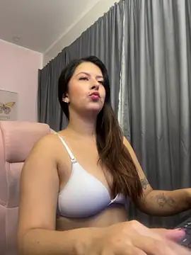 Snapshot of liss_black chatting on October 31, 2025, 3:47 am liss black online show from October 31, 2025, 3:47 am