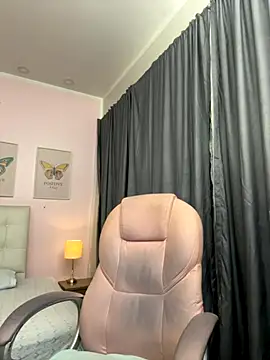 Snapshot of liss_black chatting on November 1, 2025, 5:03 am liss black online show from November 1, 2025, 5:03 am