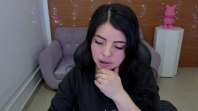 Chinatsu t online show from February 12, 2026, 12:49 pm