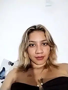 Snapshot of nina_carther chatting on March 7, 2025, 10:54 pm nina carther online show from March 7, 2025, 10:54 pm