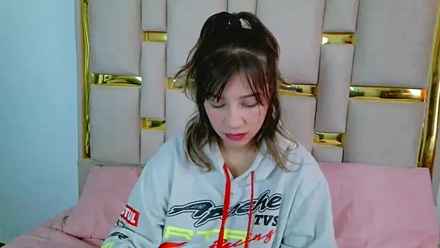 Snapshot of nina_carther chatting on November 26, 2025, 12:05 pm nina carther online show from November 26, 2025, 12:05 pm