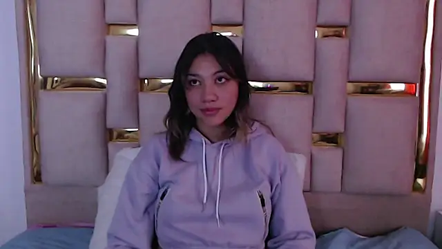 Snapshot of nina_carther chatting on November 13, 2025, 11:14 am nina carther online show from November 13, 2025, 11:14 am