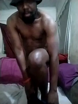 Snapshot of Polygamist chatting on September 10, 2025, 7:24 pm Polygamist online show from September 10, 2025, 7:24 pm