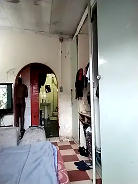 Snapshot of Polygamist chatting on September 15, 2025, 5:08 am Polygamist online show from September 15, 2025, 5:08 am