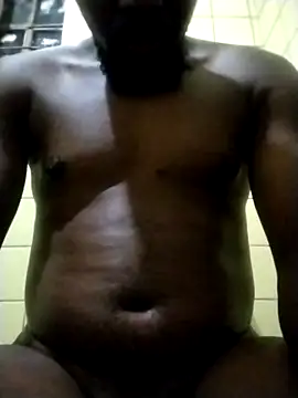 Snapshot of Polygamist chatting on September 15, 2025, 6:08 pm Polygamist online show from September 15, 2025, 6:08 pm