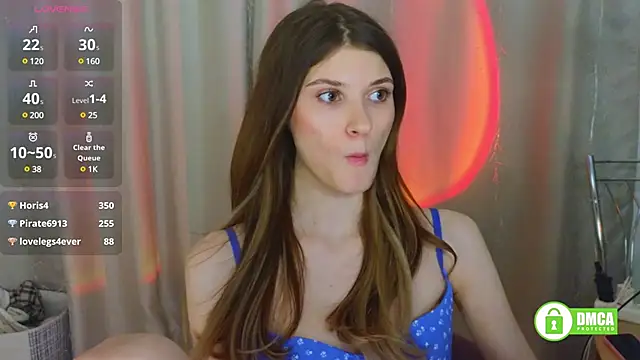 Hello Vivienne online show from March 11, 2025, 11:47 pm