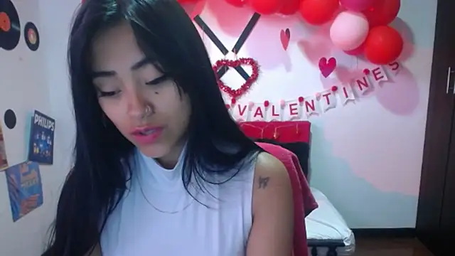 Snapshot of NatalyEscobar_lx chatting on February 17, 2025, 1:22 pm NatalyEscobar lx online show from February 17, 2025, 1:22 pm