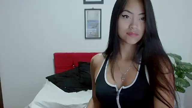 NatalyEscobar lx online show from January 12, 2026, 1:51 pm