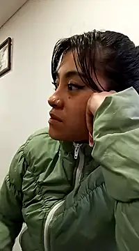 Snapshot of NatalyEscobar_lx chatting on February 14, 2025, 10:58 pm NatalyEscobar lx online show from February 14, 2025, 10:58 pm
