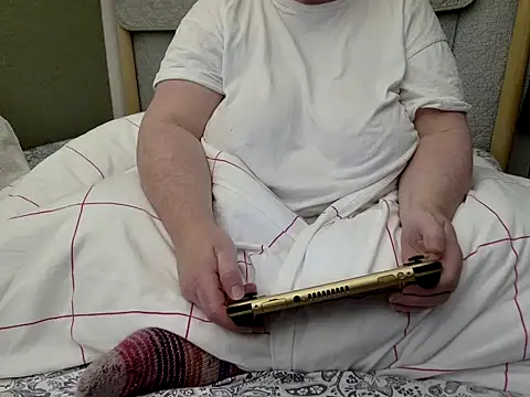 Snapshot of MarthaBriest chatting on November 21, 2025, 3:27 am MarthaBriest online show from November 21, 2025, 3:27 am