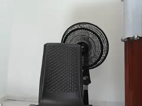 very2 sexy online show from February 13, 2025, 4:17 pm