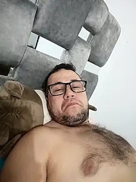 very2 sexy online show from September 9, 2025, 3:16 am