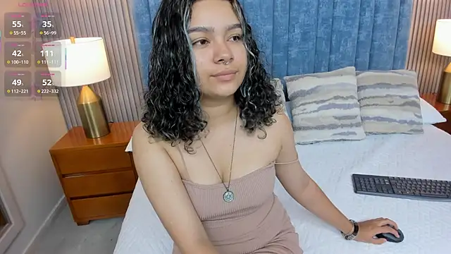 pretty sunlight  online show from April 12, 2026, 1:31 am