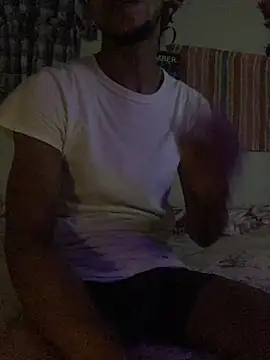 Snapshot of Johnras121 chatting on November 20, 2025, 3:29 am Johnras121 online show from November 20, 2025, 3:29 am